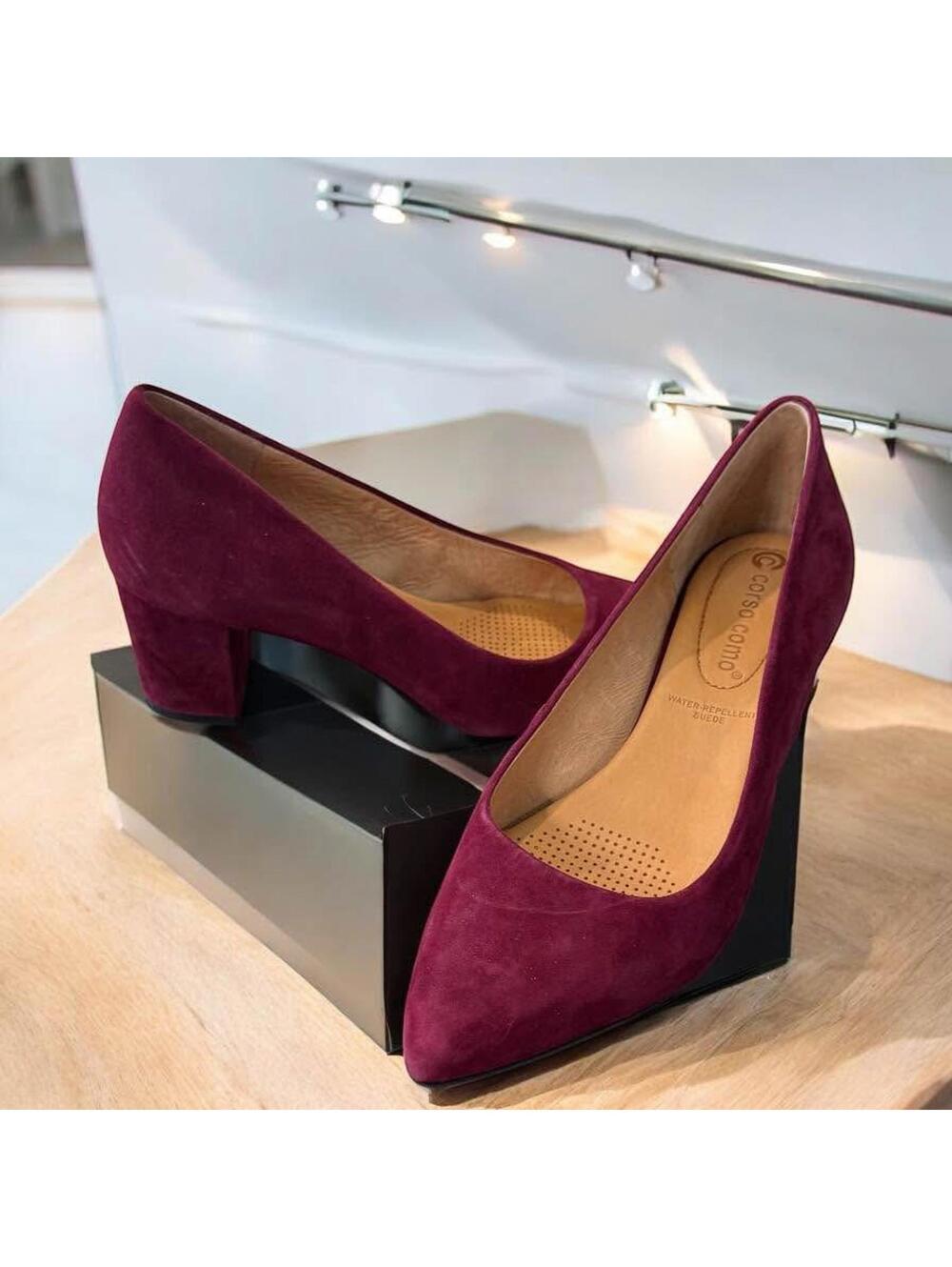 Corso Como Women's Size 6M Suede Pump Heels